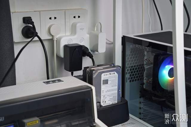 拯救墙面插座不够用,aigo两款新品华丽变身_新浪众测