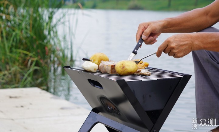 拔草芬兰邻居推荐的神器，变身成了BBQ小能手_新浪众测