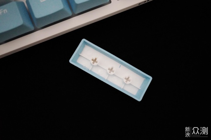 晴空蓝好心情——杜伽K320W茶轴机械键盘_新浪众测