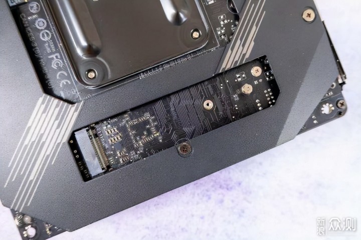 技嘉迷你雕B550I AORUS PRO AX主板装机体验_新浪众测