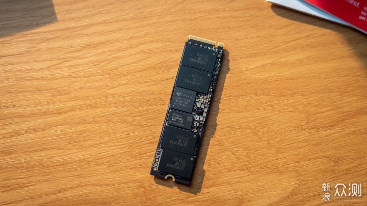 比初代PCIe Gen4 SSD快多少？希捷酷玩530 2T _新浪众测