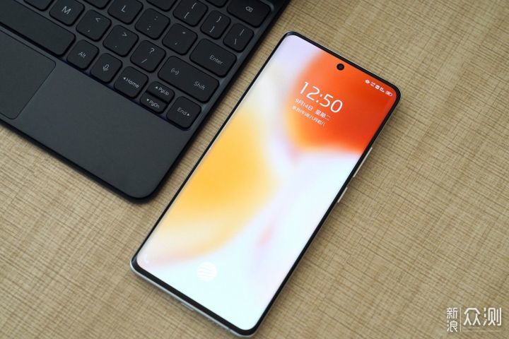 vivo X70 Pro：致美旗舰、颜值担当_新浪众测