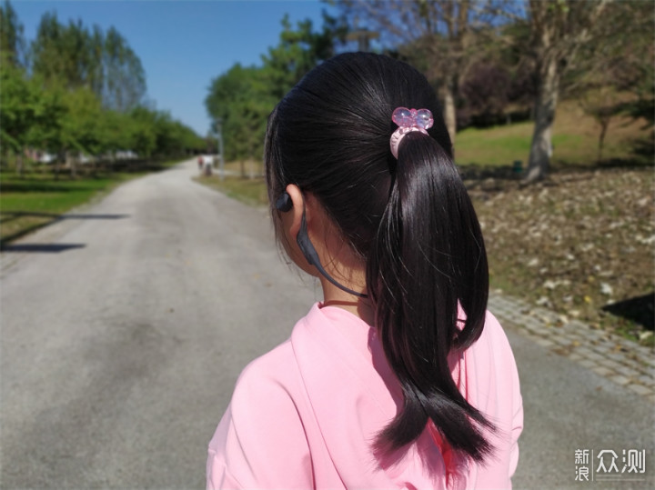 韶音AS800骨传导运动耳机：不塞耳朵也能听_新浪众测