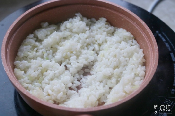 剩米饭这做法太香了，米其林餐厅经典，绝绝子_新浪众测