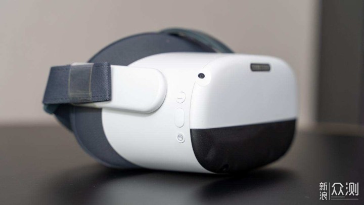 头号玩家已现实—Pico Neo 3 VR眼镜上手体验_新浪众测