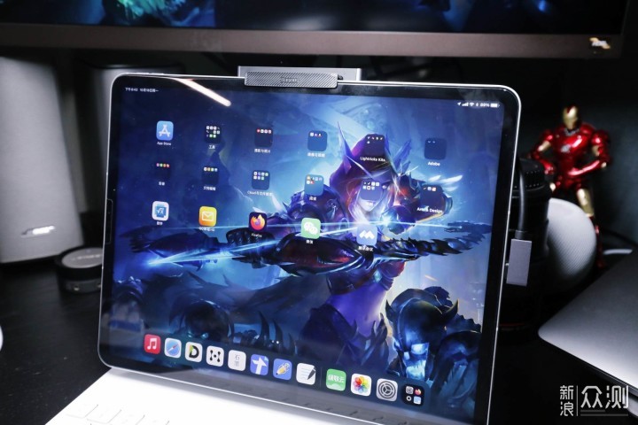 Macbook Pro高效三屏搭建与iPad Pro另类玩法_新浪众测