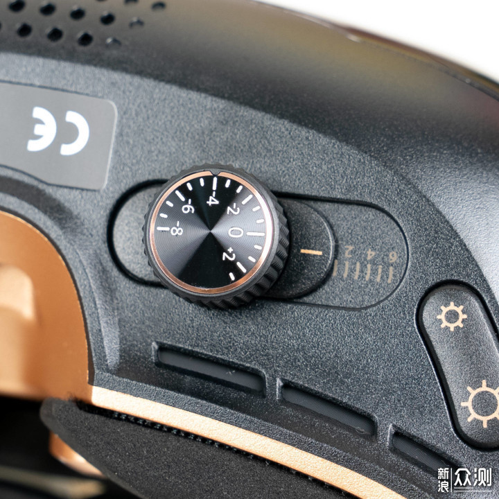 便携隐私大屏GOOVIS Pro/Lite头戴显示器体验_新浪众测