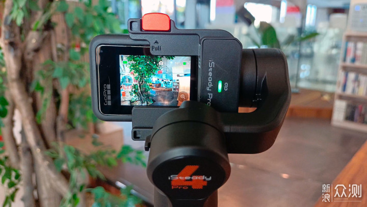 浩瀚 iSteady Pro4 运动相机稳定器真的防抖动_新浪众测