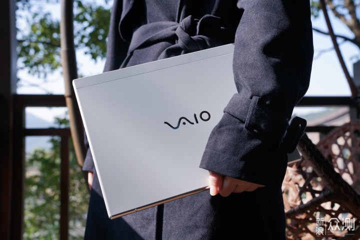 初心不改，重磅归来—全新VAIO SX12上手体验_新浪众测