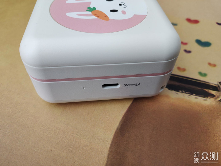 趣学伴故事放映机-学龄前的第一任老师_新浪众测