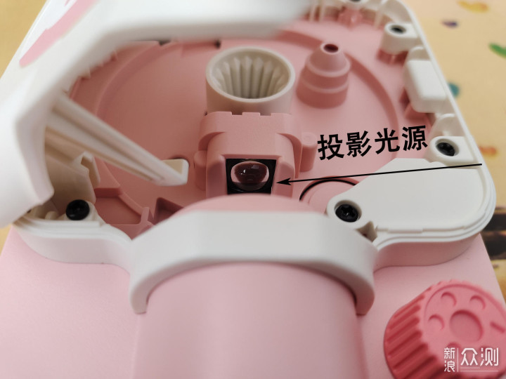 趣学伴故事放映机-学龄前的第一任老师_新浪众测