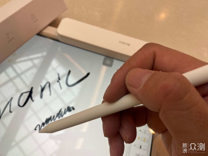 不输apple pencil，南卡推出全新电容笔~_新浪众测