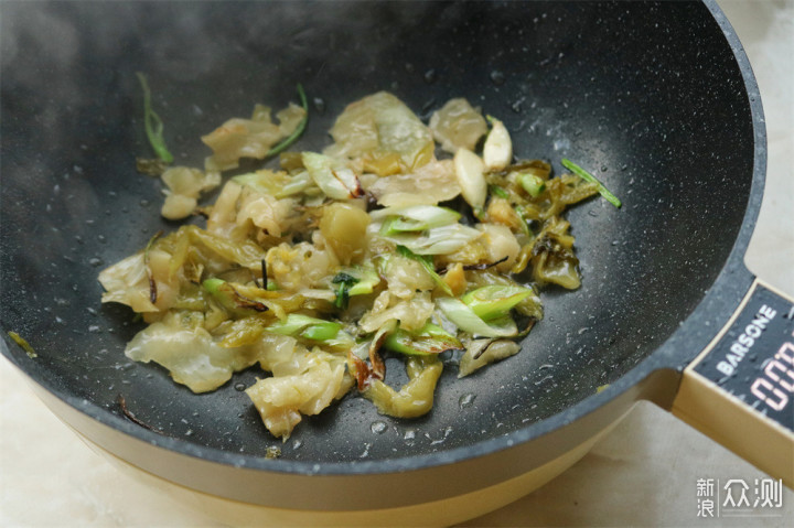 比饭馆还好吃的酸菜鱼，家常做法简单有食欲_新浪众测