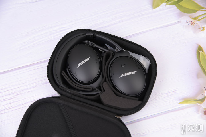 隐匿四年再现江湖，BOSE QuietComfort 45评测_新浪众测