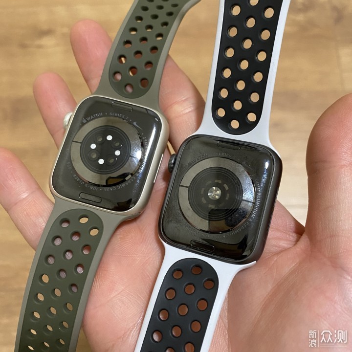 完全可以当跑表！Apple Watch S7 Nike 45mm_新浪众测