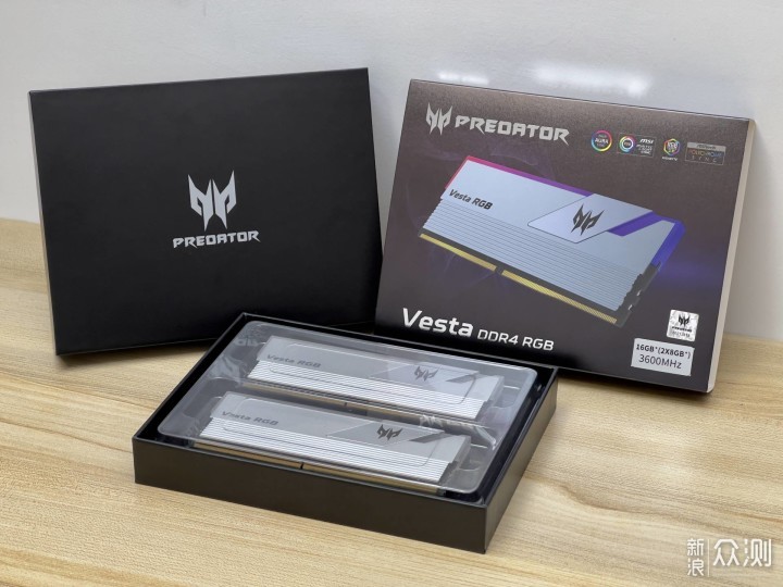宏碁掠夺者Predator Vesta发布，B-Die还有RGB_新浪众测