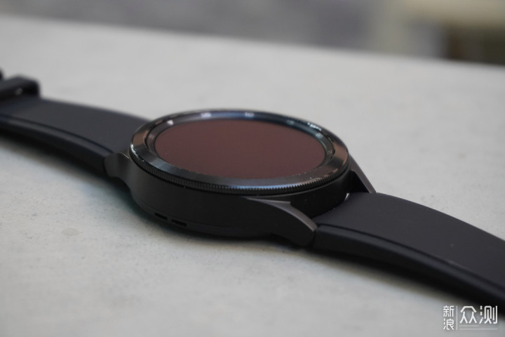 Galaxy Watch4 Classic丨最像手机的智能手表_新浪众测