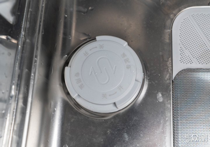 消毒保管极致的洗碗机是怎样的？慧曼S2测评_新浪众测