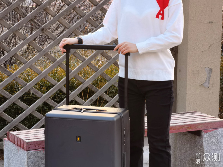 地平线大旅行家系列行李箱-简约大方安全可靠_新浪众测