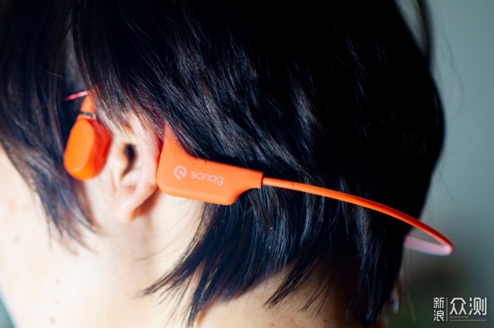 气传导耳机VS骨传导耳机,谁才是你的菜?_新浪众测