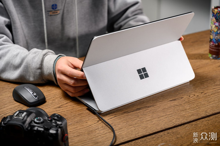 微软 Surface Laptop Studio 评测：超强旗舰_新浪众测