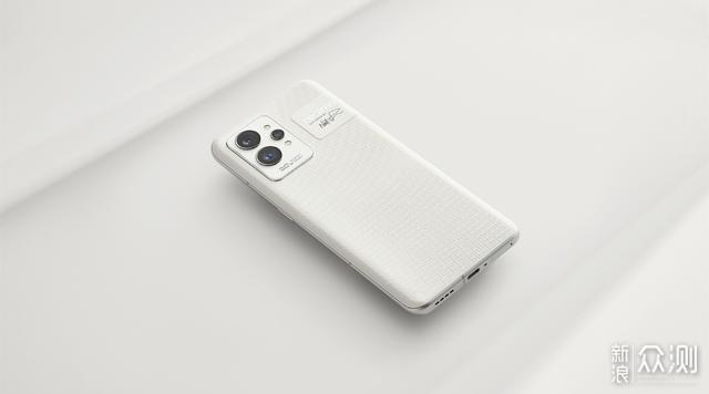 Redmi K50 电竞版开售，但这款手机依旧值得买_新浪众测