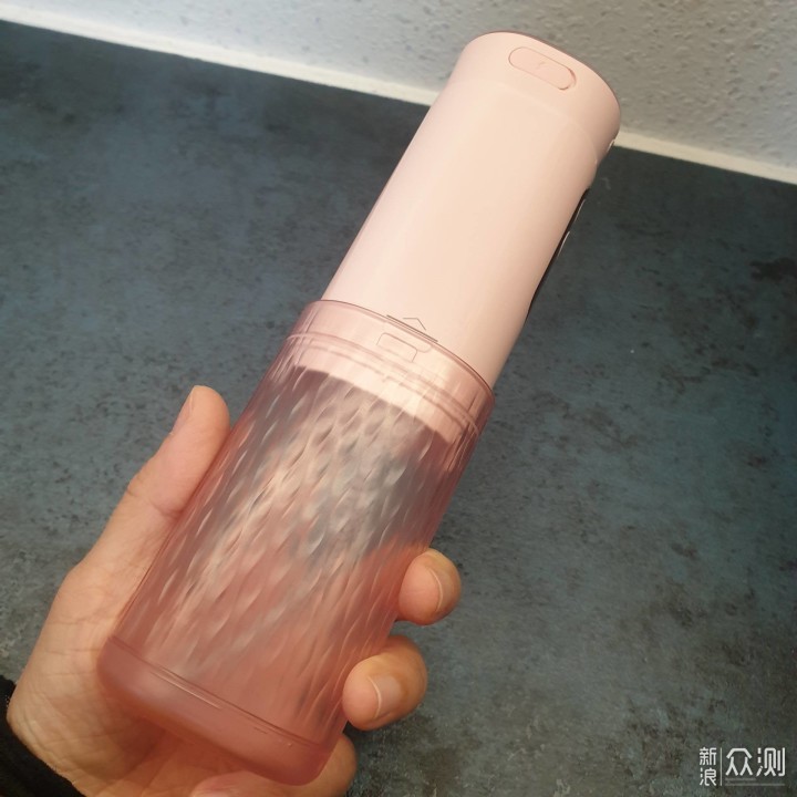 博皓F30Mini智能冲牙器 始于颜值的体贴好物_新浪众测