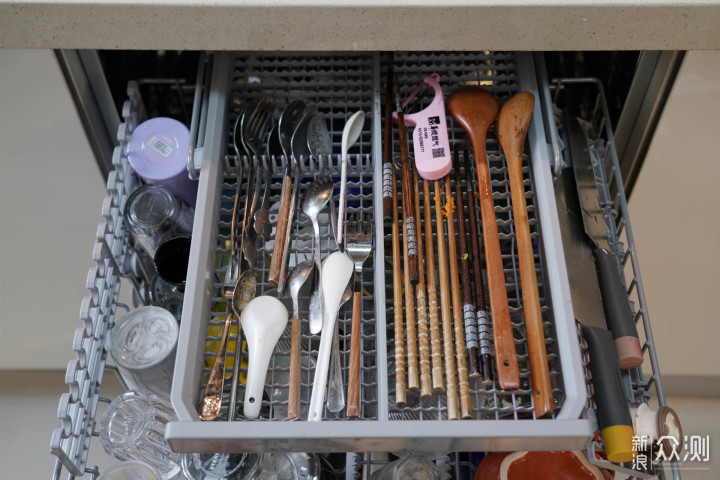 如何在装修期间设计洗碗机柜大小通吃各型号？_新浪众测