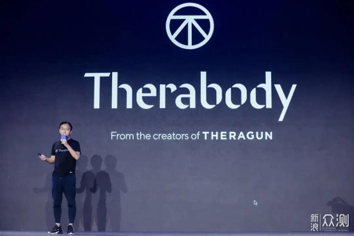 谷爱凌同款！THERAGUN mini筋膜枪使用体验_新浪众测