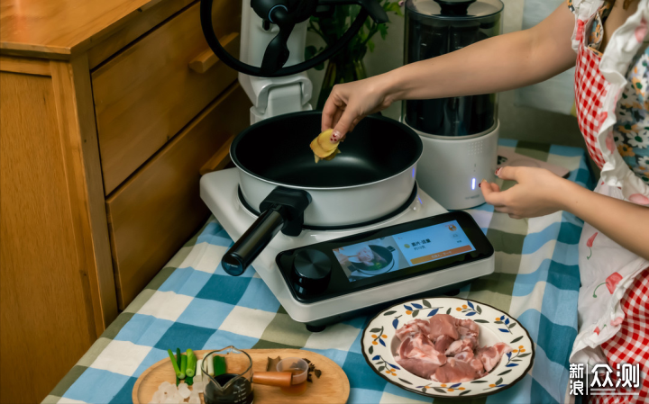 添可食万料理机3.0让你从此告别“柴米油盐”~_新浪众测