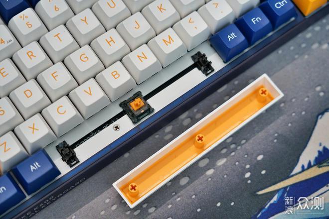 机械师K600普鲁士蓝无线机械键盘鼠标分享_新浪众测