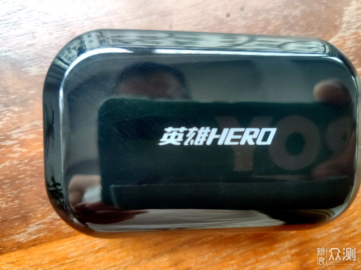 是蓝牙耳机，也是充电宝：长续航英雄HERO G1_新浪众测