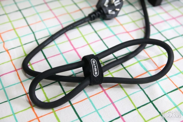 ERNTE黑金烤箱：轻松让小白快速上手高级烘焙_新浪众测