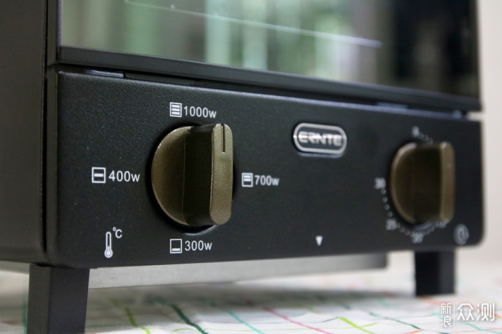 ERNTE黑金烤箱：轻松让小白快速上手高级烘焙_新浪众测