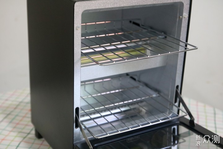 ERNTE黑金烤箱：轻松让小白快速上手高级烘焙_新浪众测