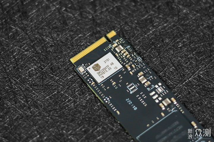 雷克沙NM760 PCIe 4.0固态硬盘：温控表现优秀_新浪众测