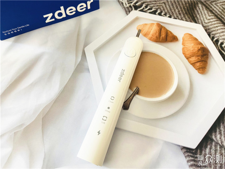 开启刷牙新世界-左点（Zdeer）电动牙刷_新浪众测