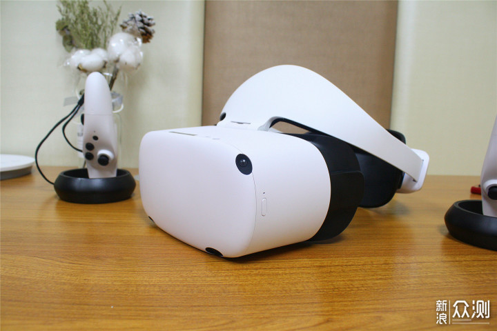 奇遇Dream Pro VR一体机 让你成为头号玩家_新浪众测