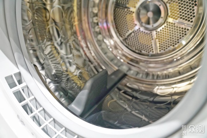 都说烘干机必买热泵式，不同品牌有什么区别？_新浪众测
