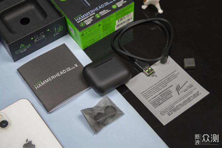 售价299:雷蛇（RAZER）战锤狂鲨X开箱_新浪众测