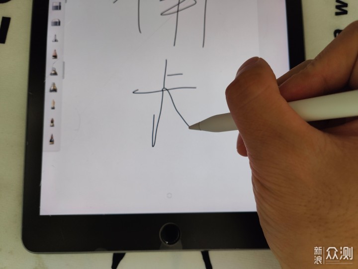 买iPad必须有一个好搭档，南卡 Pencil体验！_新浪众测