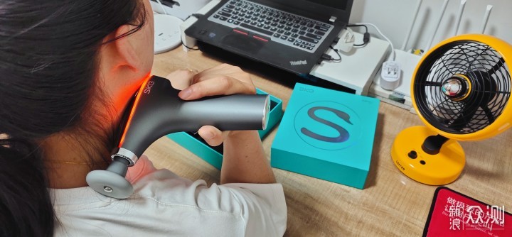 专属随身按摩师，SKG F7按摩筋膜枪初体验_新浪众测