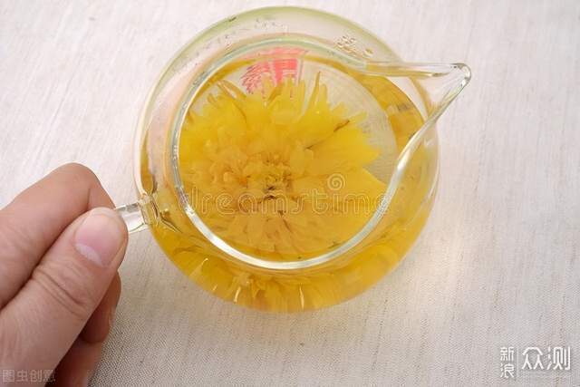 中年以后喝菊花茶，要记住几点，喝对才有益_新浪众测