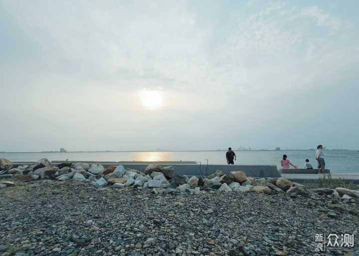 苹果钉子户转一加手机使用感受_新浪众测