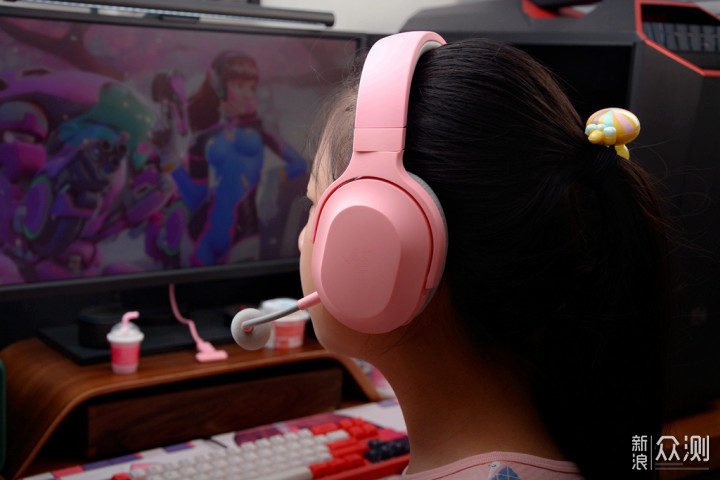 一机多用，女神专属，雷蛇梭鱼X无线耳机开箱_新浪众测