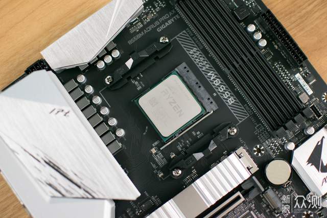 好电脑性价比主板是关键，看看这款主板_新浪众测