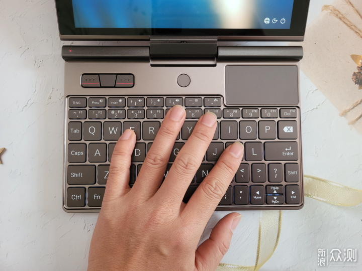 2022年超极本怎么选？GPD Pocket 3模块化镇场_新浪众测