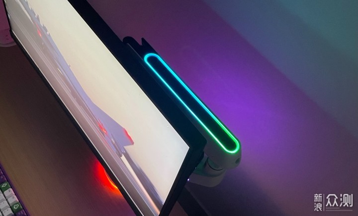 桌面RGB灯光立体化改造升级效果分享_新浪众测