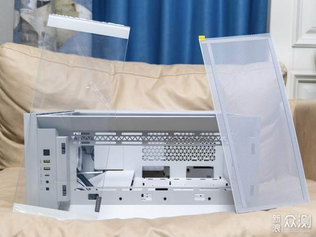 中塔机箱！美商海盗船5000X极地白机箱上手_新浪众测