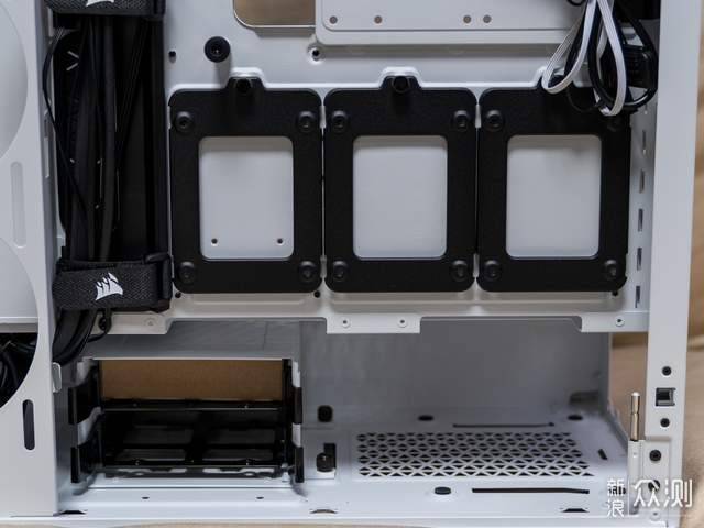 中塔机箱！美商海盗船5000X极地白机箱上手_新浪众测